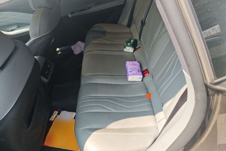 Used Geely Galaxy E8 2024 550 km Range Rear-Drive MAX
