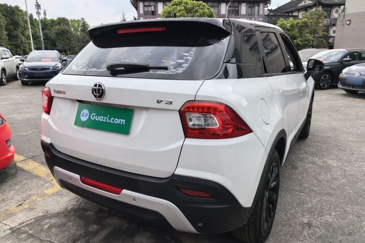 Used Brilliance V3 2016 1.5L Manual Smart Version
