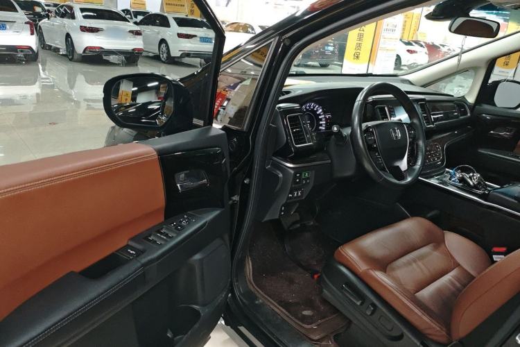 Used Honda Elysion 2019 2.0L Hybrid Supreme Edition
