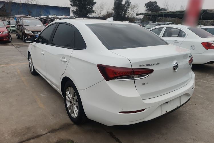 Used Buick GT 2018 15T Dual-Clutch Elite Model China V Standard
