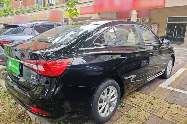 Used Roewe i5 2019 1.5L Automatic 4G Connected Langyue Edition