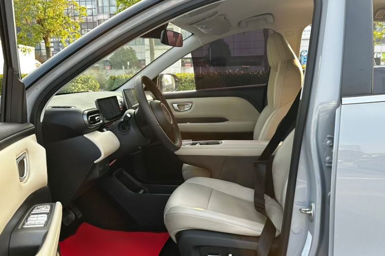 Used Wuling Bingo PLUS 2024 510 km Flagship Edition Four-Seater Version Interior 3