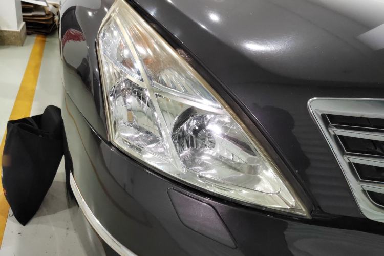 Used Nissan Teana 2008 Duke 2.5L XV Luxury Edition Right Front Headlight