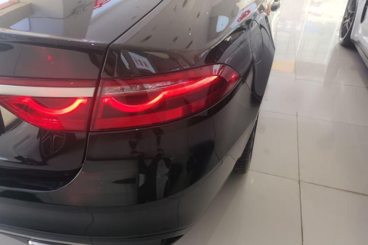 Used Jaguar XFL 2021 XFL 2.0T P250 Two-Wheel-Drive Luxury Deluxe Edition
