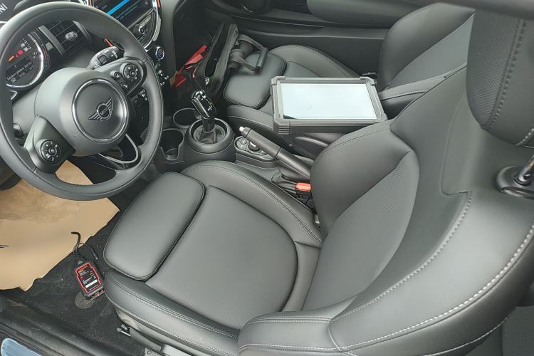 Used MINI 2019 1.5T COOPER Classic Edition