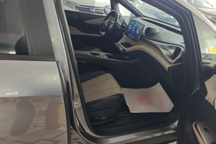 Used BYD Dolphin 2023 420 km Fashion Edition Right Front Seat