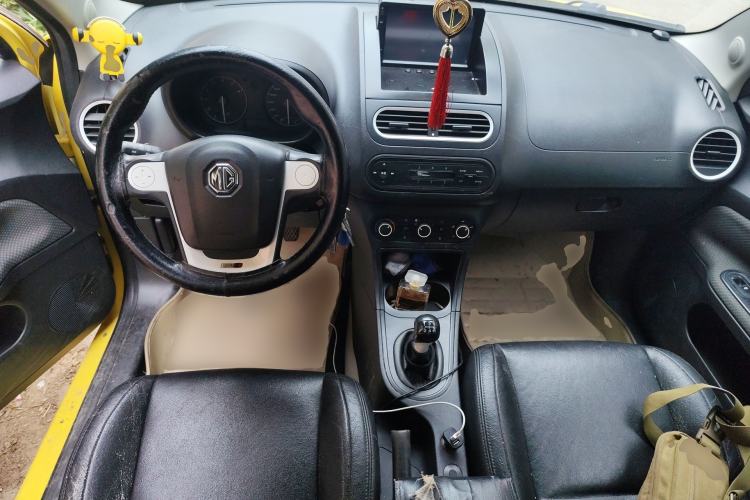 Used MG 3 2013 1.5L Manual Value Edition Center Console