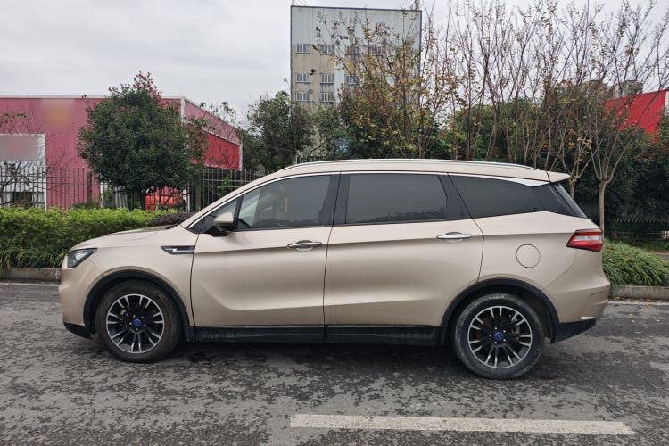 Used TRAUM S70 2018 1.5T Automatic Comfort Model 7 Seats