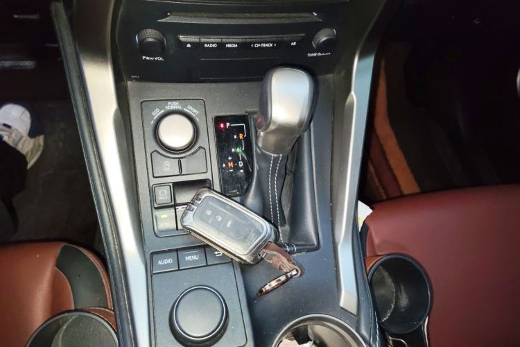 Used Lexus NX 2016 200 All-Wheel Drive FENGSHANG Version
