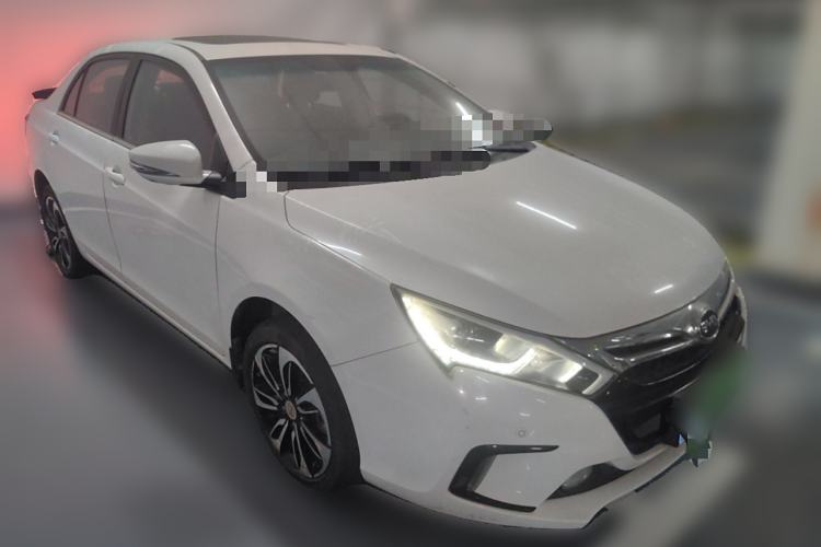 Used BYD Qin 2015 1.5T Dual-Crown Flagship Plus Edition