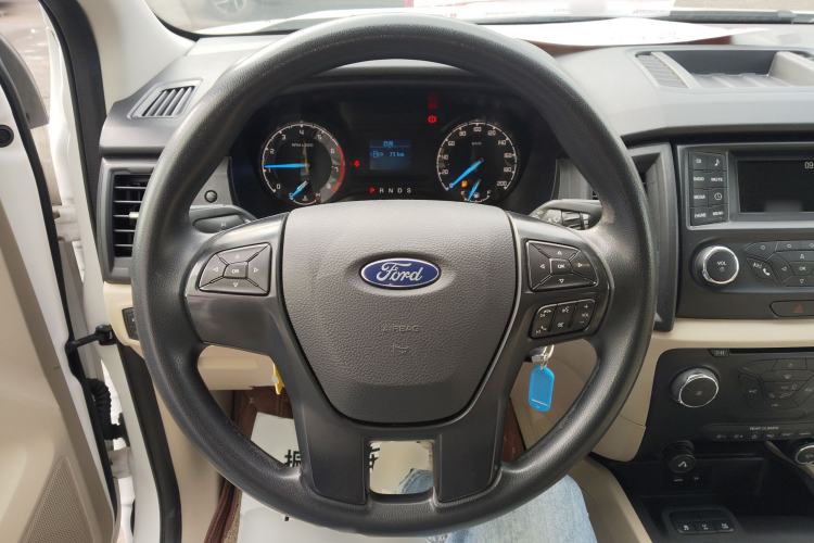 Used Ford Everest 2017 2.0T Gasoline Automatic 4x4 Elite Edition 5 Seats