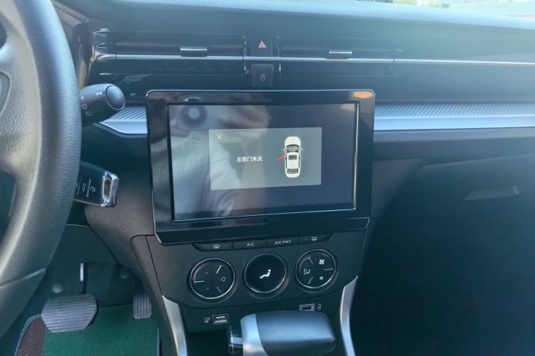 Used Citroen C3-XR 2021 190THP DCT ZhiShang Edition Audio And AC Panel