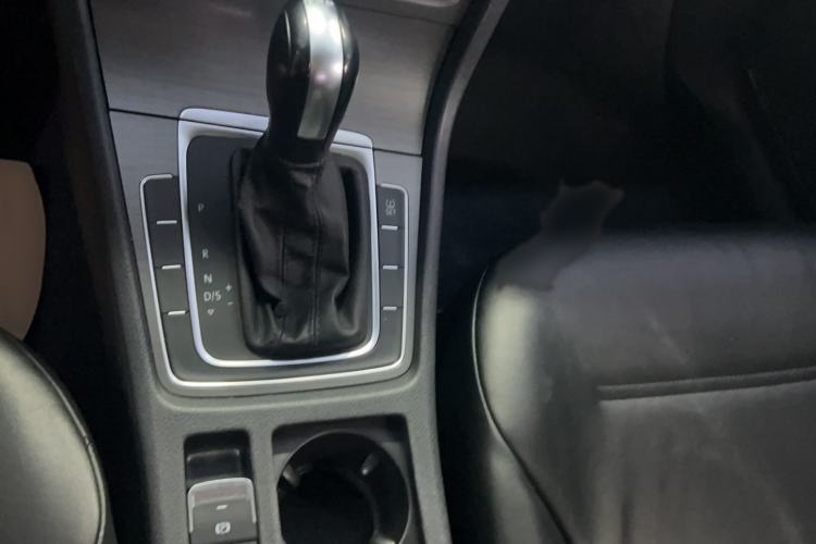 Used Volkswagen Golf 2015 1.4TSI Automatic Comfort Model
