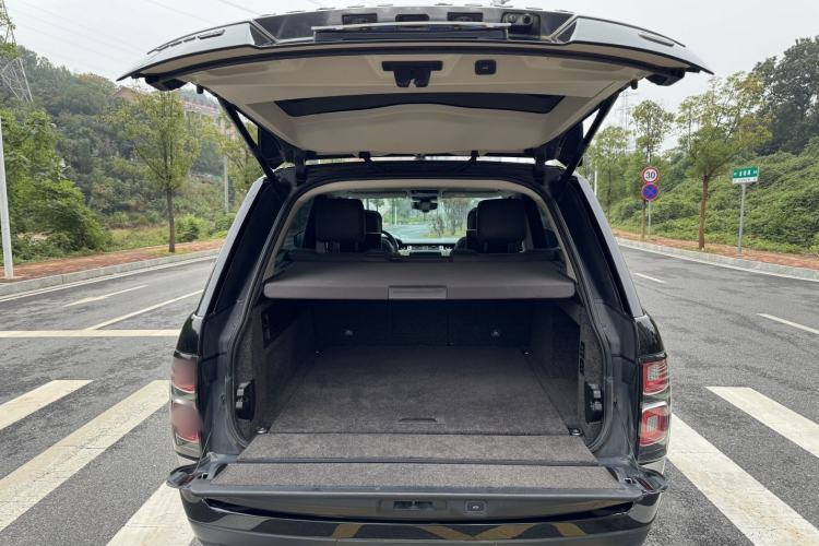 Used Land Rover Range Rover 2021 3.0 L6 Century Extended Classic Edition