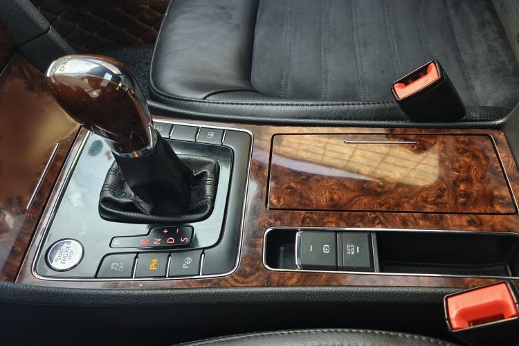 Used Volkswagen Passat 2013 2.0 TSI DSG Ultimate Edition