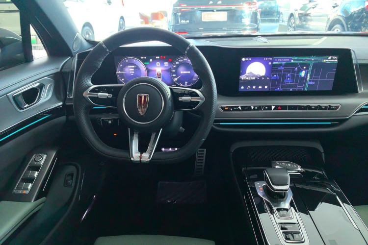 Used Hongqi H9 2024 2.0T Qixiang Private Style Edition