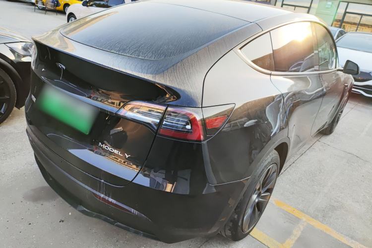 Used Tesla Model Y 2023 Rear-Wheel-Drive Version
