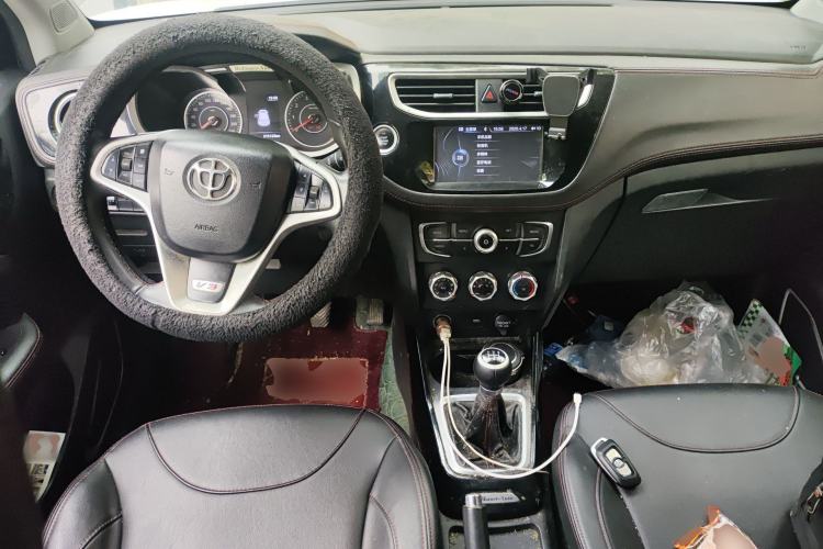 Used Brilliance V3 2016 1.5L Manual Smart Version
