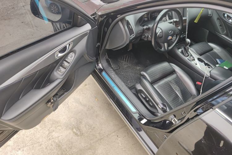 Used Infiniti Q50L 2015 2.0T Sport Edition Driver Seat