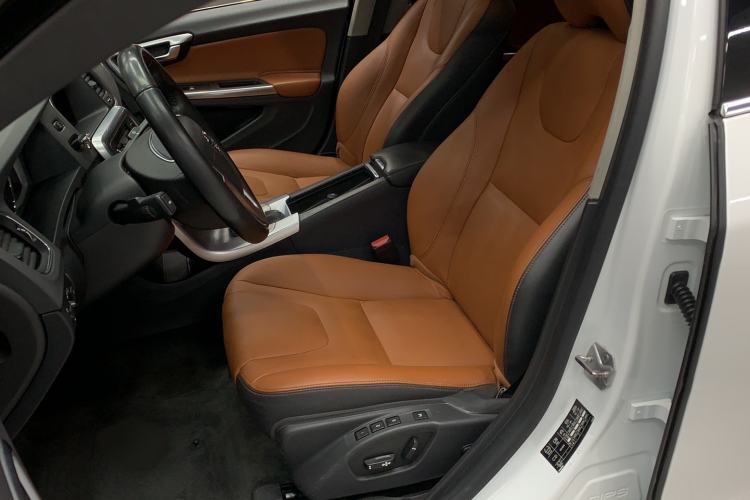 Used Volvo S60 2019 S60L T5 Smart Range Edition