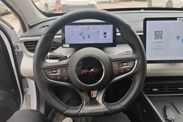 Used BYD Seal 05 DM-i 2025 DM-i Intelligent Drive 120KM Flagship Model Steering Wheel