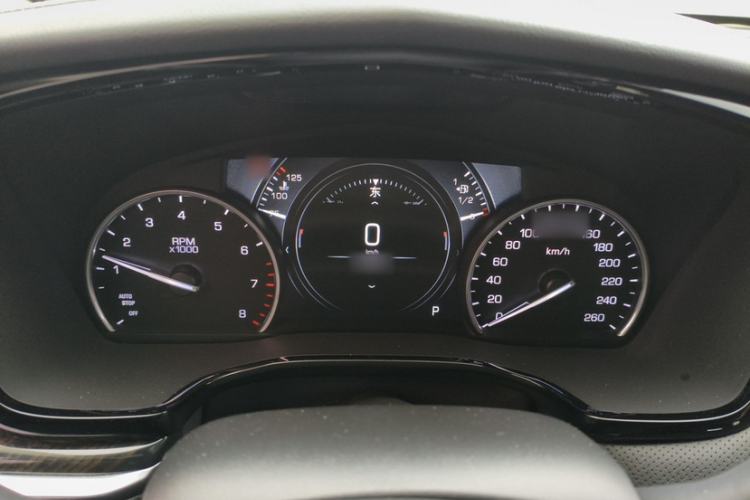 Used Cadillac XT5 2018 25T Luxury Model