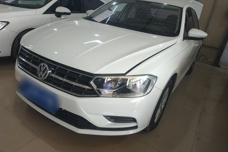 Used Volkswagen Bora 2016 1.6L Automatic Fashion Model