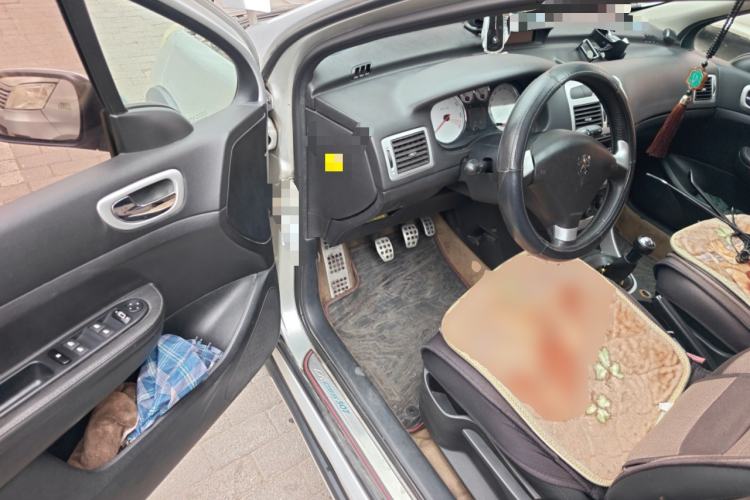 Used Peugeot 307 2012 1.6L Manual CROSS Driver Seat