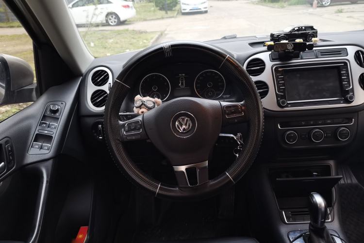 Used Volkswagen Tiguan 2013 1.8TSI Automatic All-Wheel-Drive Comfort Edition Steering Wheel