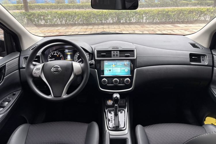 Used Nissan Tiida 2019 1.6L CVT Smart Drive Version China VI Standard
