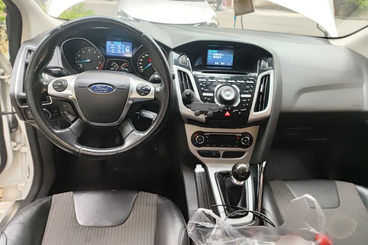 Used Ford Focus 2012 Hatchback 2.0L Manual Luxury Sport Model
