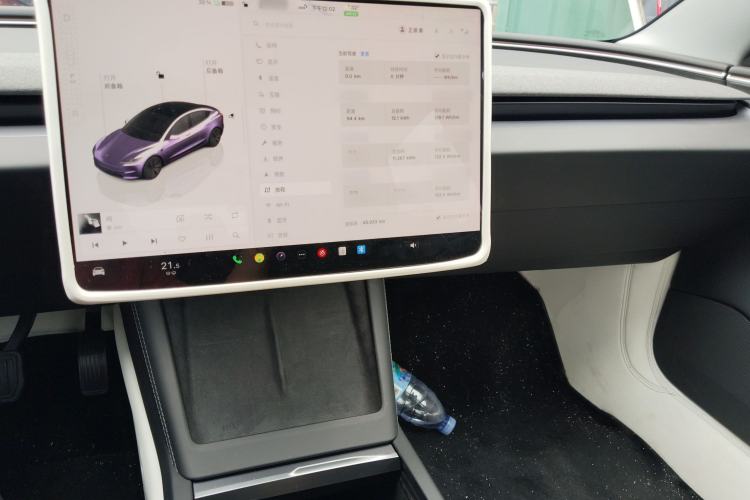 Used Tesla Model 3 2023 Rear-Wheel-Drive Version Center Console