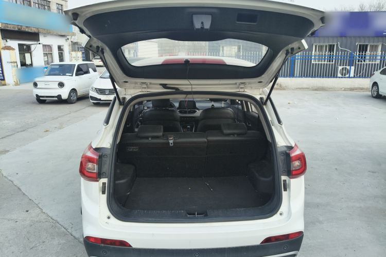 Used Baojun 510 2017 1.5L Manual Fashion Model