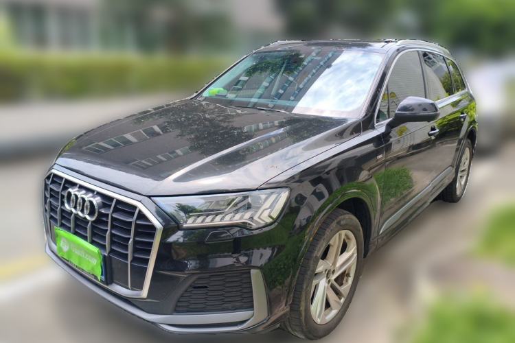 Used Audi Q7 2023 45 TFSI quattro S line Sport model