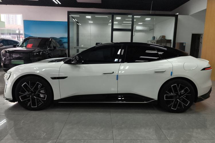 Used Avatr 06 2025 Ultra Pure Electric Edition