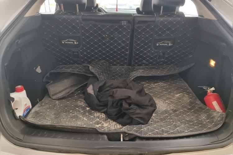 Used Haval F7x 2019 1.5T Two-Wheel Drive Smart & Trendy Edition Trunk