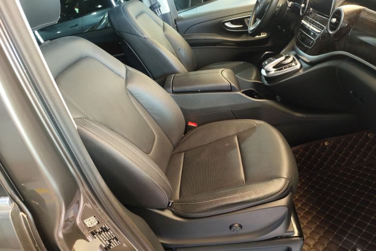 Used Mercedes-Benz V-Class 2017 V 260 Prestige Edition