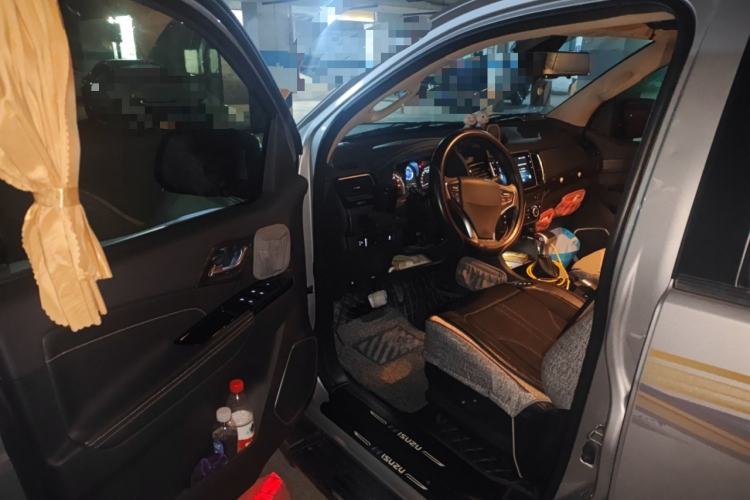 Used Isuzu mu-X 2020 1.9T Diesel Automatic 4x4 Enjoyment Edition 5 Seats China VI Standard