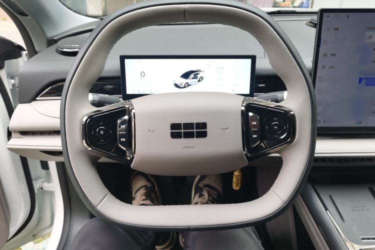 Used Geely Galaxy 8 2025 130km EM-i Deluxe Edition Steering Wheel