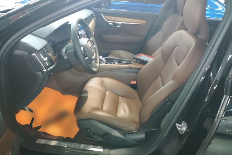 Used Volvo S90 2023 B5 Zhiyi Luxury Edition