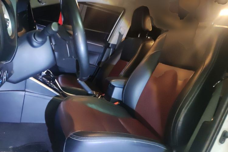 Used Toyota Corolla 2018 Dual-Engine 1.8L E-CVT Smart Edition