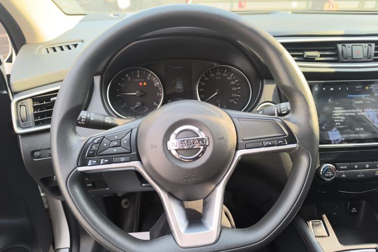 Used Nissan Qashqai 2022 2.0L CVT XV Smart Enjoyment Version Steering Wheel