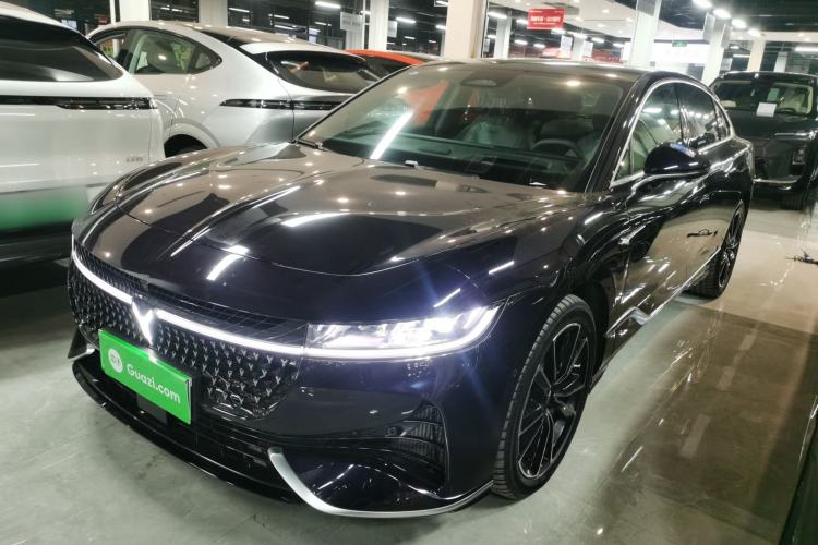 Used VOYAH PASSION 2024 PHEV Four-Wheel Drive Ultra-Long Range Flagship Model
