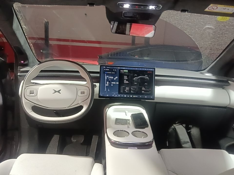 XPeng G7 2026 Model, Range-Extended 1704 Max Flagship Edition — снимка 19