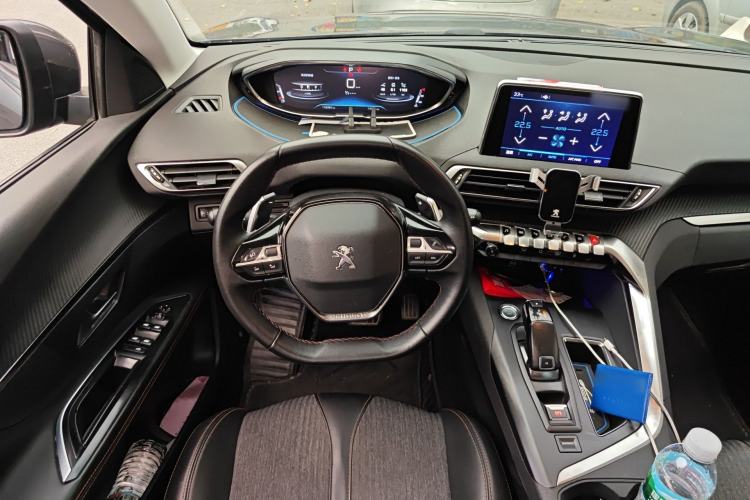 Used Peugeot 5008 2017 380THP 5-Seater Elite Edition Steering Wheel