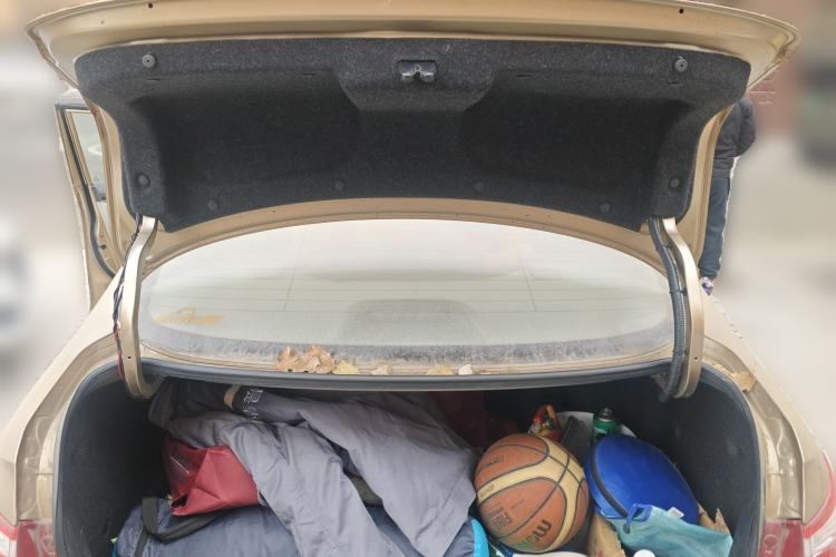 Used Dongfeng Aeolus A60 2016 1.6L Automatic Luxury Model
