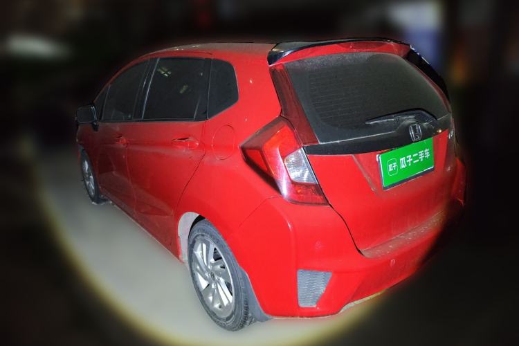 Used Honda Fit 2016 1.5L SE CVT Fashion Model Rear Left 45 Deg
