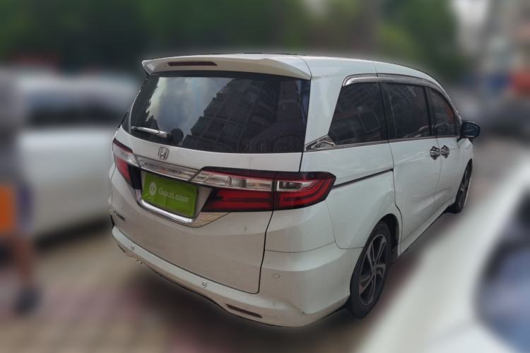 Used Honda Odyssey 2015 Revised Version 2.4L Supreme Edition Rear Right 45 Deg