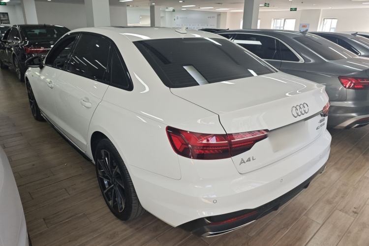 Used Audi A4L 2023 40 TFSI Luxury Dynamic Model
