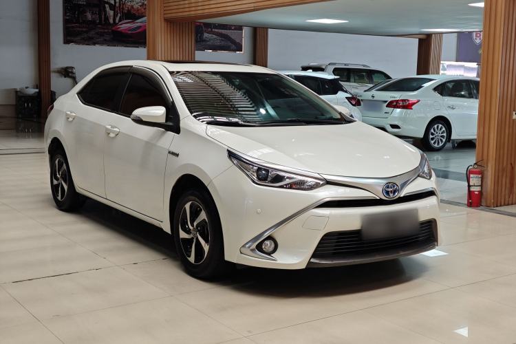 Used Toyota Levin 2017 Revised Dual-Engine 1.8H GS E-CVT Elite Sunroof Version China V Standard